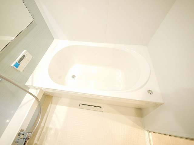 リヴィエール法華寺の浴室|落ち着いた空間のお風呂です