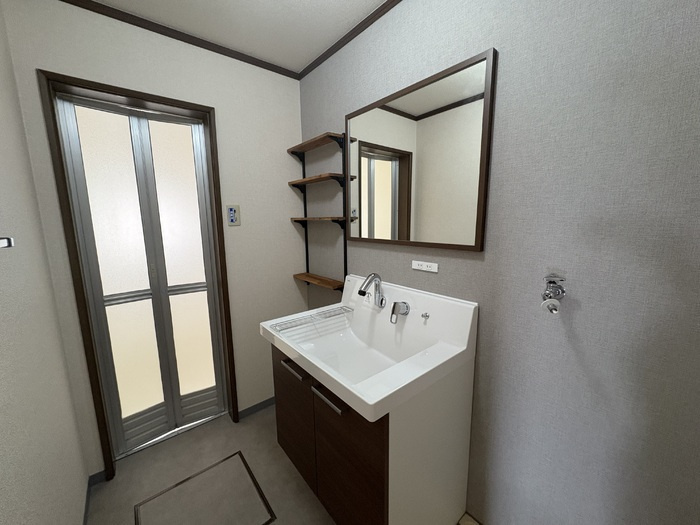 ステーブル長嶺Ａの洗面所