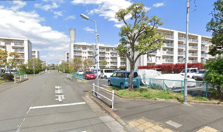 【外観】 | 整列した棟が立ち並ぶ落ち着いた街並み