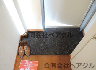 【玄関】 | レオパレス山科御陵 | 玄関
