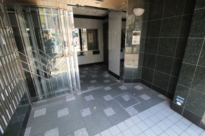 【エントランス】 | SANKOセレブコート