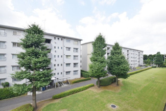 【展望】 | 物件のお問い合わせは、 ０１２０－７００－９６８までお気軽にどうぞ！
バルコニーからの眺望