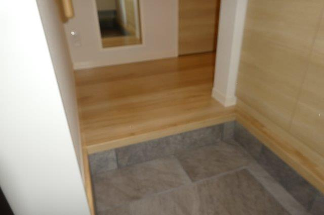 アベニール千鶴の玄関