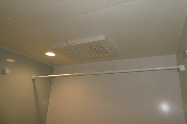 アベニール千鶴の浴室|浴室乾燥機