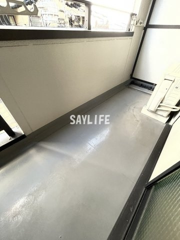 FLAT34深江橋のバルコニー