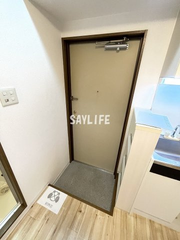 FLAT34深江橋の玄関