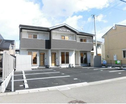 ラ・ペルラ下北沢