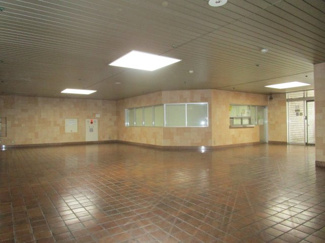 【エントランス】