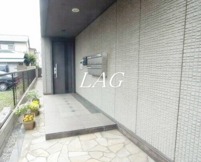 【エントランス】 | アイット | エントランスです。