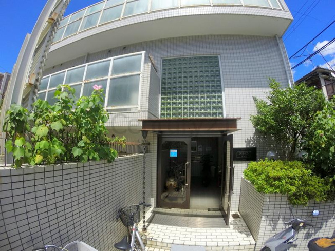 【エントランス】 | ロイヤルメゾン花屋敷