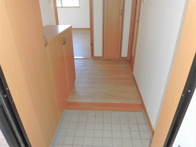 レディアンスSの玄関