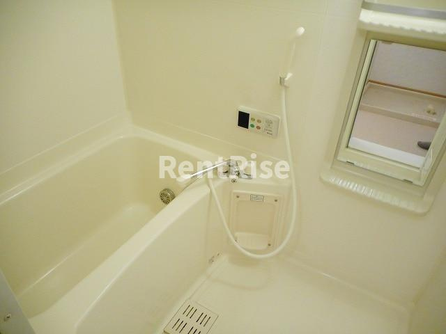 マーブルの浴室|バス