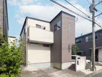 カトル・ヴィラージュの画像