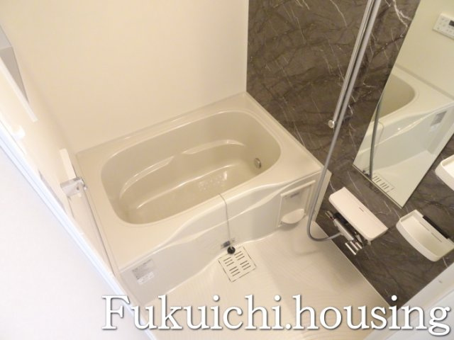 レジデンス神楽坂の浴室