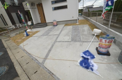 【駐車場】 | 海老名市国分北3丁目　新築戸建て　全１棟【仲介手数料無料】