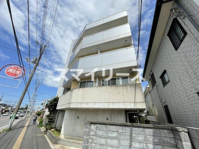 サクセスヒルズの外観