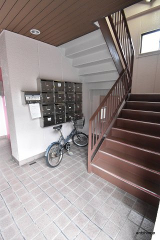 ハイツしんめい　仲介手数料無料のロビー