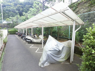 【その他共用部分】 | 妙蓮寺ダイヤモンドマンション | バイク置場です。