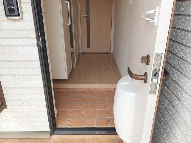 ホーム　ウェイの玄関