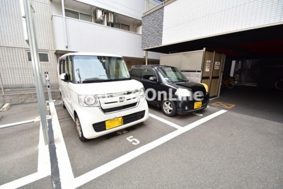 【駐車場】 | エムズコート小阪