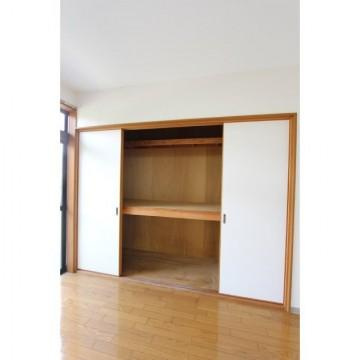 ベルーナの収納