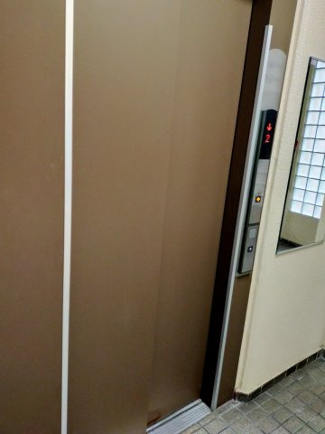 緑橋パインリッチのその他共用部分|エレベーターがありますので、重い荷物のある日も安心して帰宅できますね♪