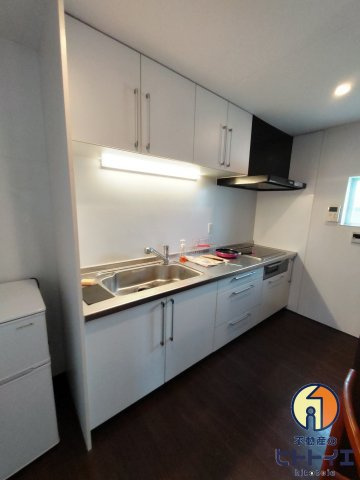 ニイハウスのキッチン|キッチンです