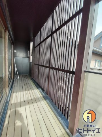 ニイハウスのバルコニー|広々としたバルコニーです