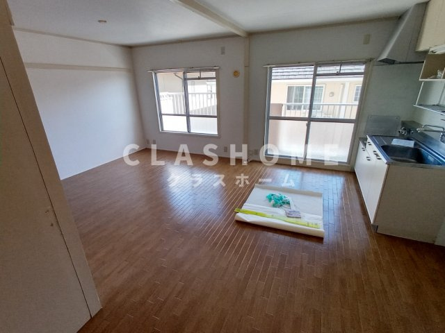 メゾンわかなの居間・リビング