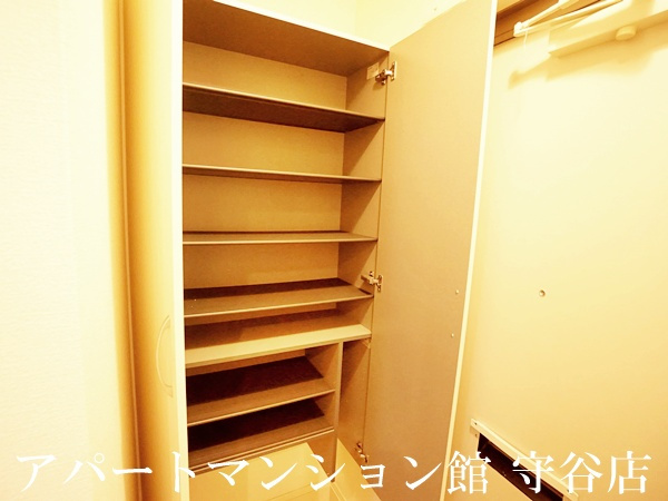 フェリースＡ棟の収納