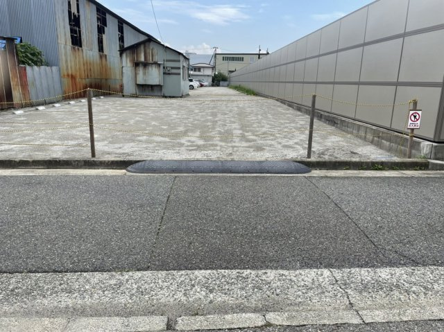 久々知3丁目470-1青空ガレージ【管理番号66】の外観|出入口