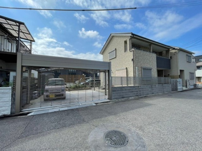 【外観】 | 上條小・平成25年建築・土地46坪・泉大津市東助松町2丁目 | 建物外観を気になさる方へ、見た目の良い物件です