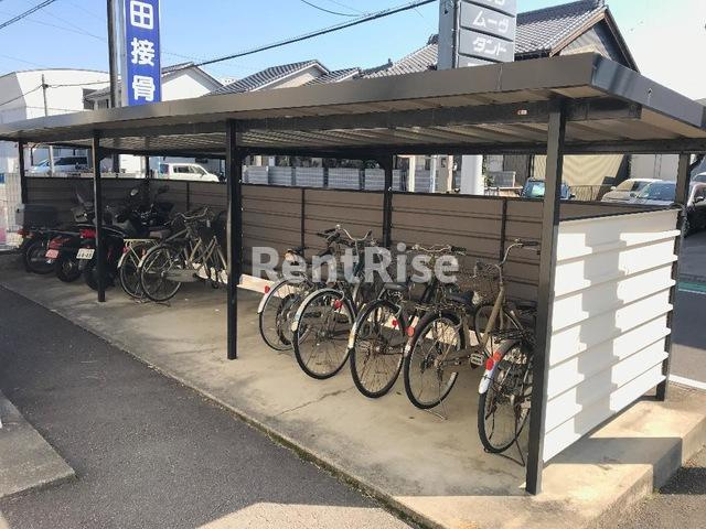 リバティハイム２１の駐車場|外観写真その他3