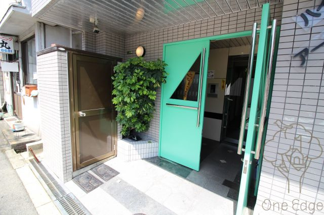 ハイムアーキテクトのエントランス