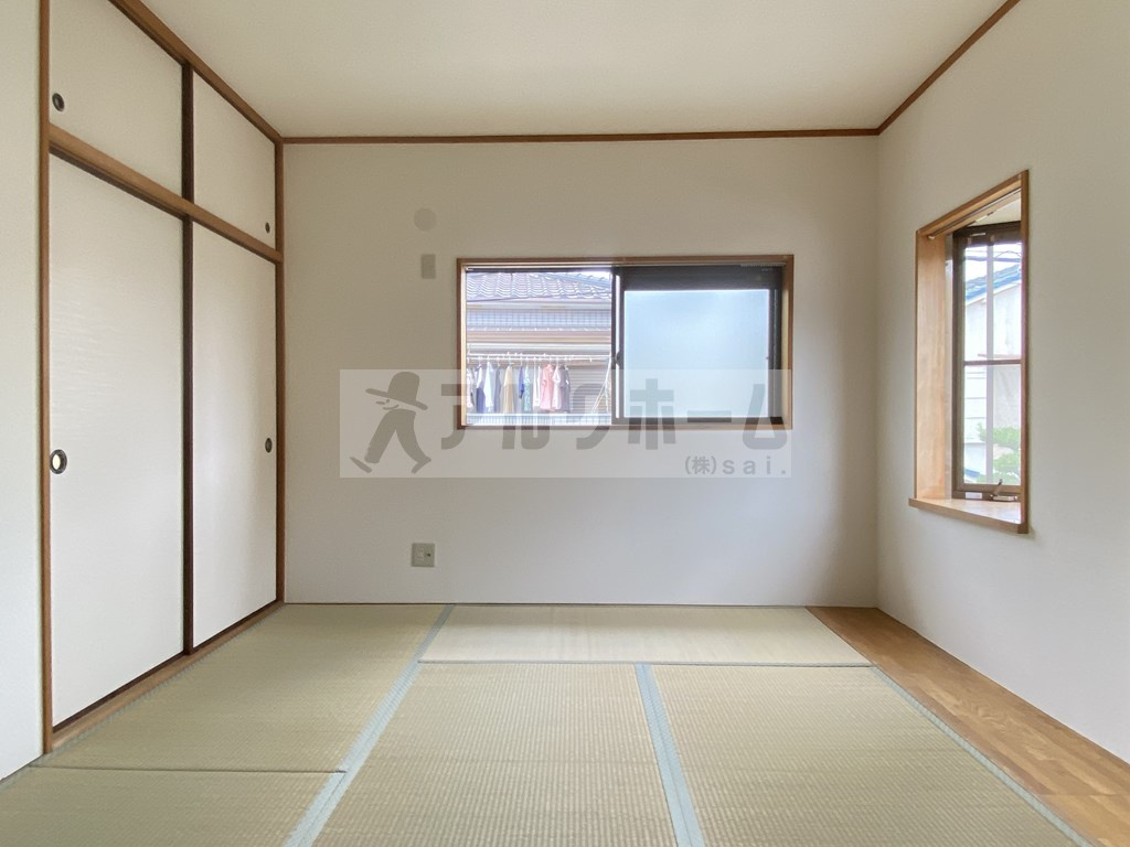 ハイツ四季の和室