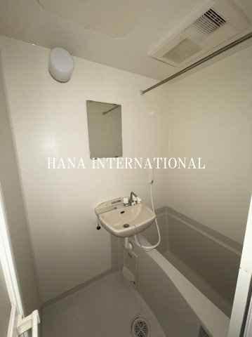 レオパレス花水木の浴室