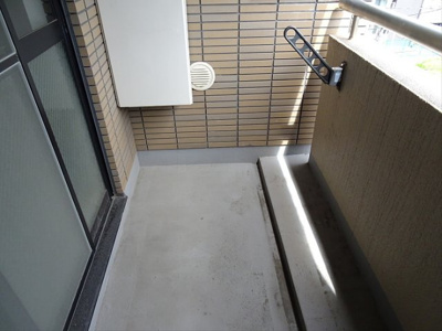 【バルコニー】 | ドッグウッドヒルズ