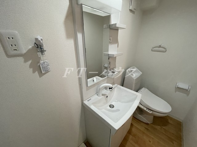 ローレルパーク津田沼の独立洗面台