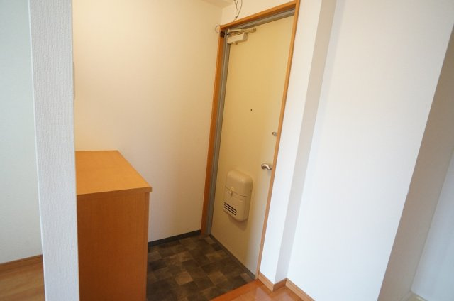 【玄関】 | サンシャルム万代