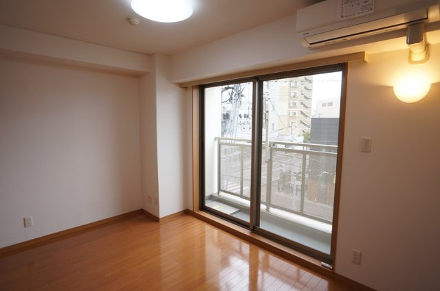 【居間・リビング】 | サンシャルム万代