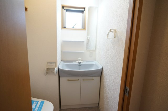 【洗面所】 | サンシャルム万代 | 洗面化粧台