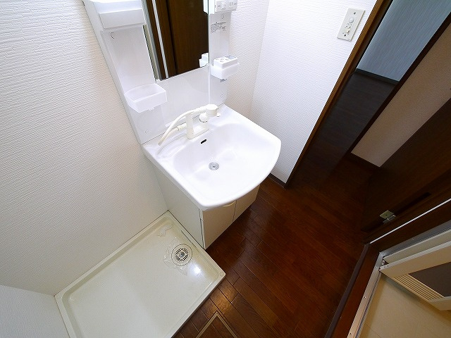 アベニール（二階堂上ノ庄町）の設備|室内洗濯置き場