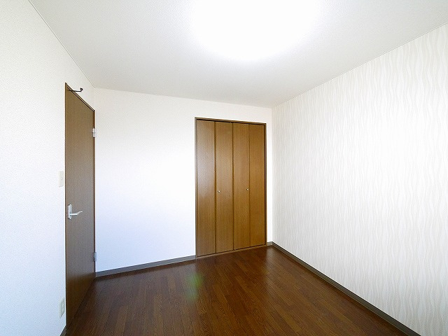 アベニール（二階堂上ノ庄町）の洋室|ゆったりした洋室です