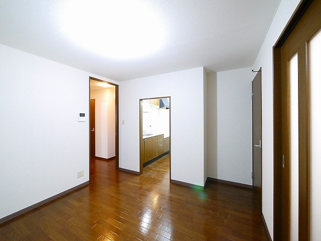 アベニール（二階堂上ノ庄町）の居間・リビング|ゆったりとしたリビングです