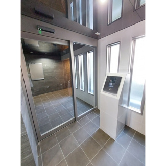 【エントランス】