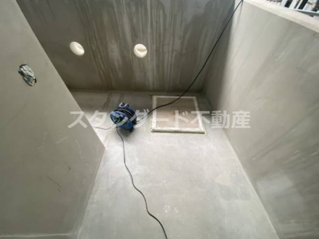 【バルコニー】