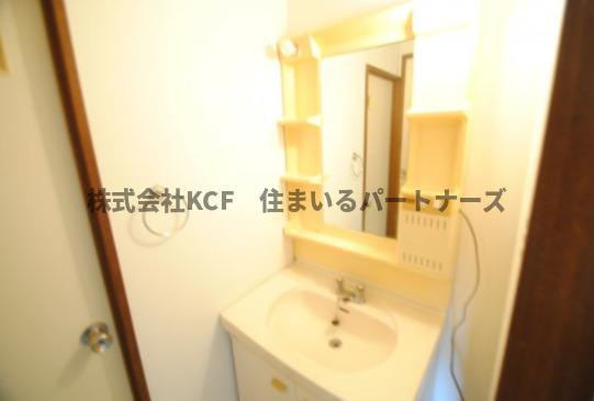 北原ビルの洗面所|広い洗面スペース