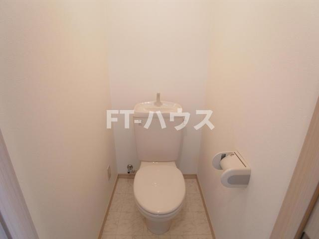 ブランドールヒルズ幕張４０２のトイレ|清潔感のあるトイレ