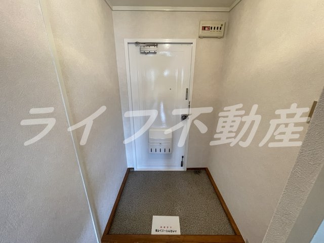 メゾンドール水野の玄関|シンプルで使いやすい玄関です