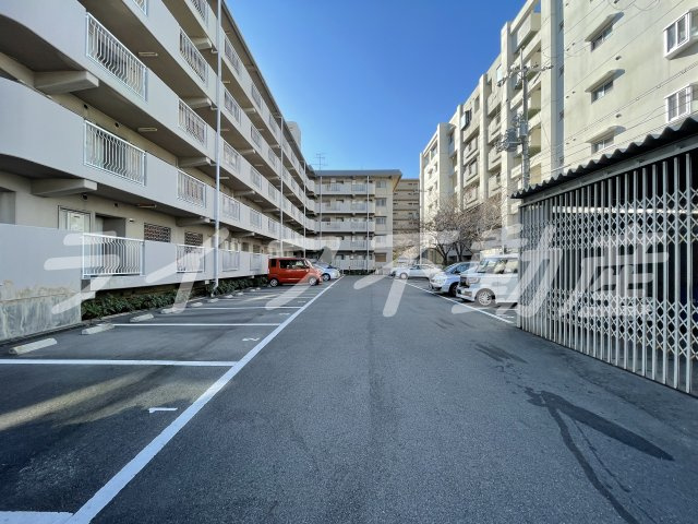 メゾンドール水野の駐車場|駐車場完備です